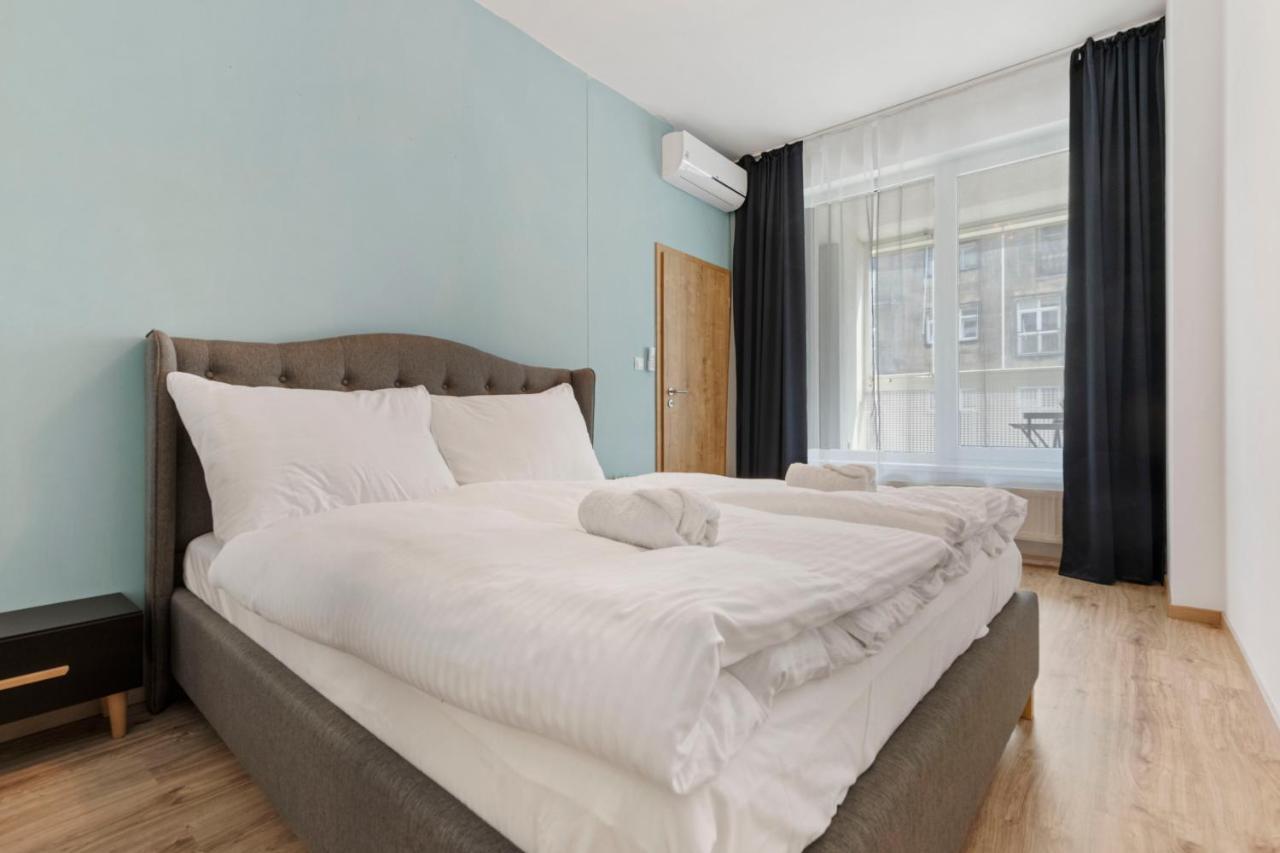 Lam Mint - Ac - Balcony Apartamento Bratislava Exterior foto